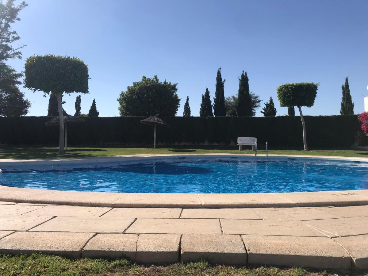 Villamartin, Lovely 2 Bed House, Short Walk To The Plaza. Orihuela Exteriér fotografie